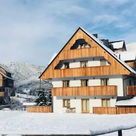 Chalet By Ski Slopes *