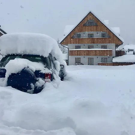 Chalet By Ski Slopes * Краньска Гора