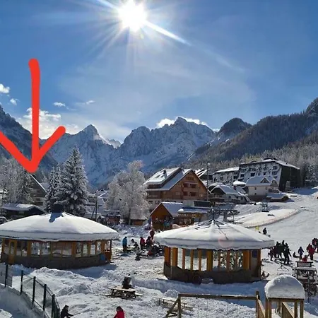 Chalet By Ski Slopes * Краньска Гора